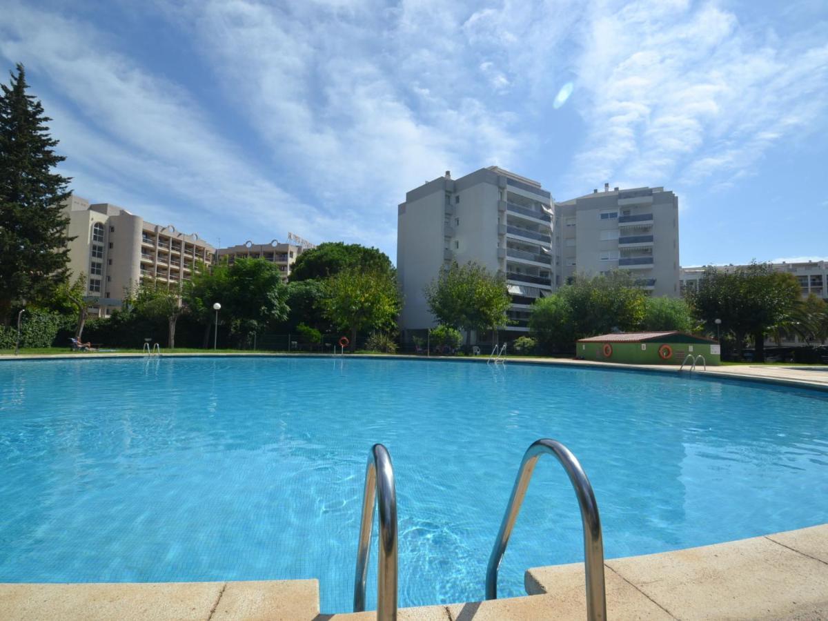 Salourhin By Interhome Appartement